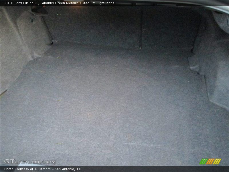 Atlantis Green Metallic / Medium Light Stone 2010 Ford Fusion SE