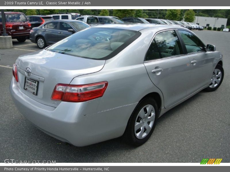 Classic Silver Metallic / Ash 2009 Toyota Camry LE