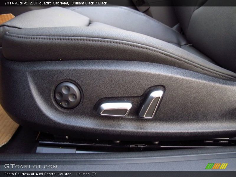 Controls of 2014 A5 2.0T quattro Cabriolet