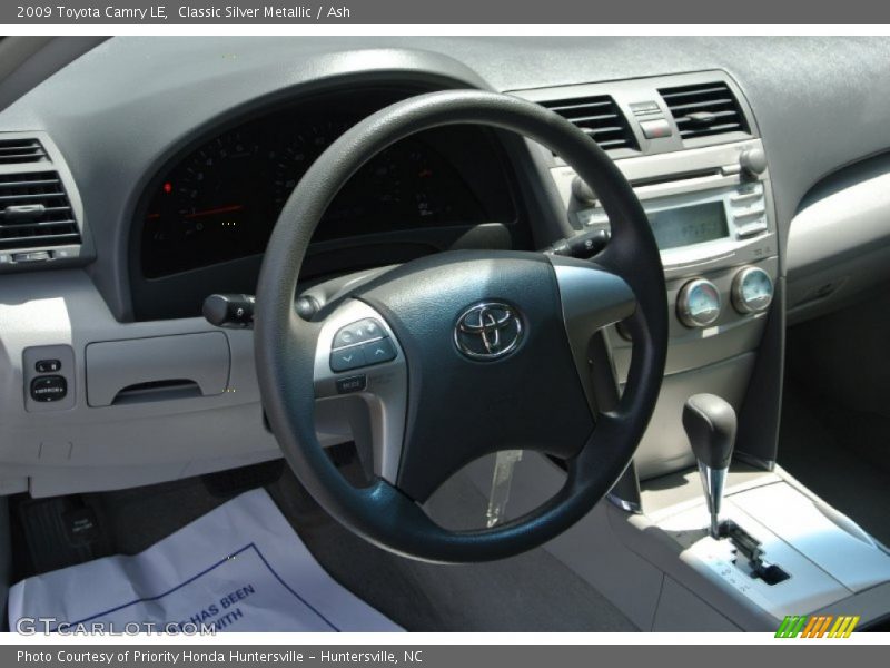 Classic Silver Metallic / Ash 2009 Toyota Camry LE