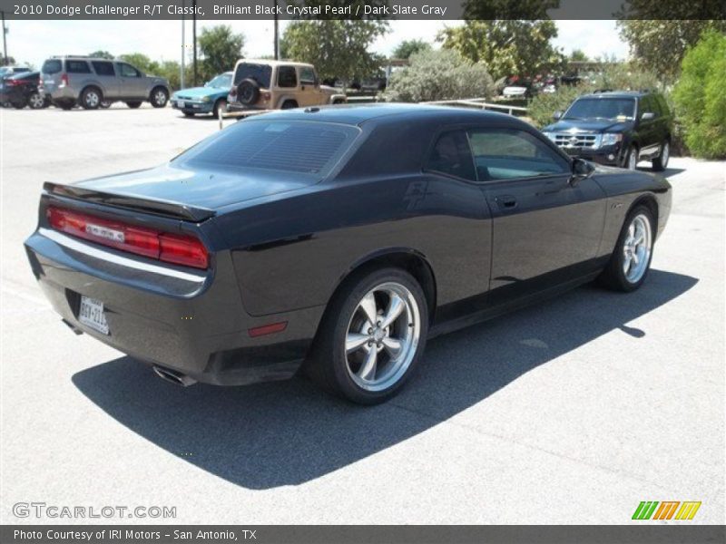 Brilliant Black Crystal Pearl / Dark Slate Gray 2010 Dodge Challenger R/T Classic