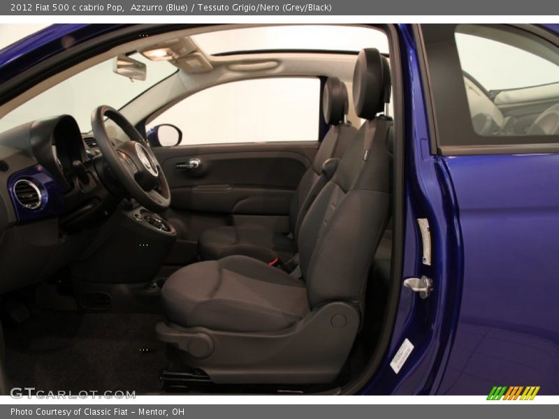Front Seat of 2012 500 c cabrio Pop