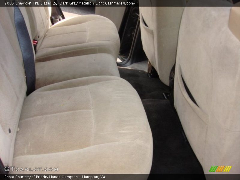 Dark Gray Metallic / Light Cashmere/Ebony 2005 Chevrolet TrailBlazer LS