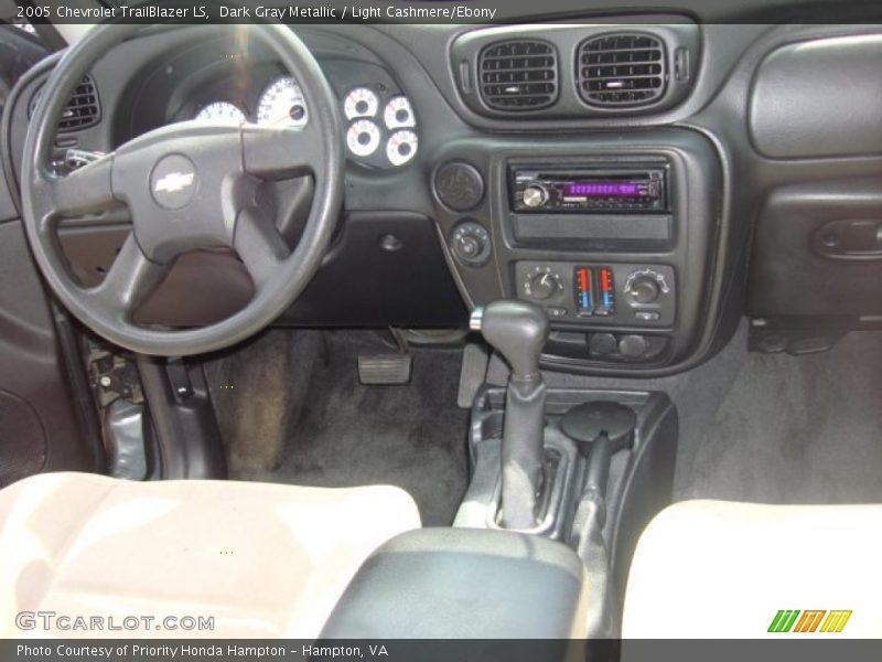 Dark Gray Metallic / Light Cashmere/Ebony 2005 Chevrolet TrailBlazer LS