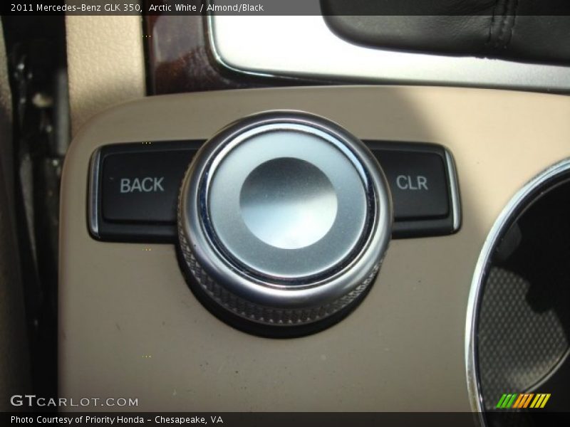Arctic White / Almond/Black 2011 Mercedes-Benz GLK 350