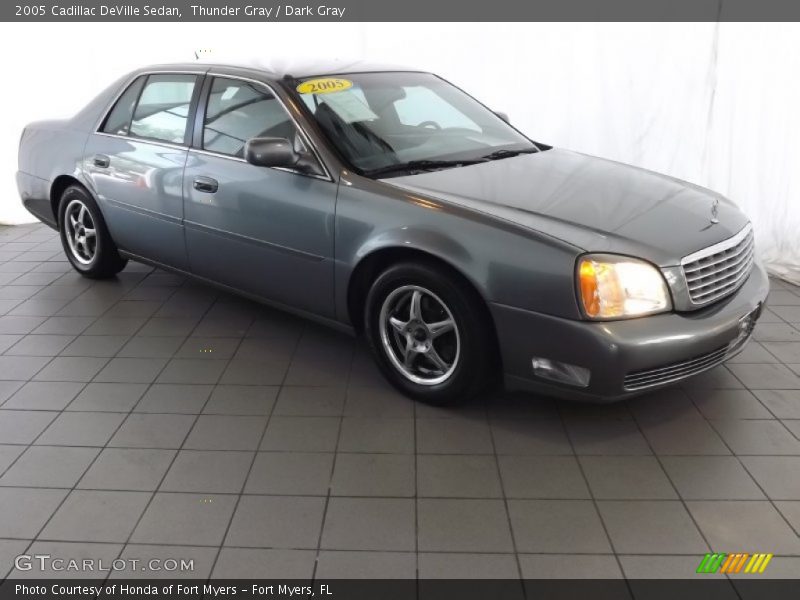 Thunder Gray / Dark Gray 2005 Cadillac DeVille Sedan