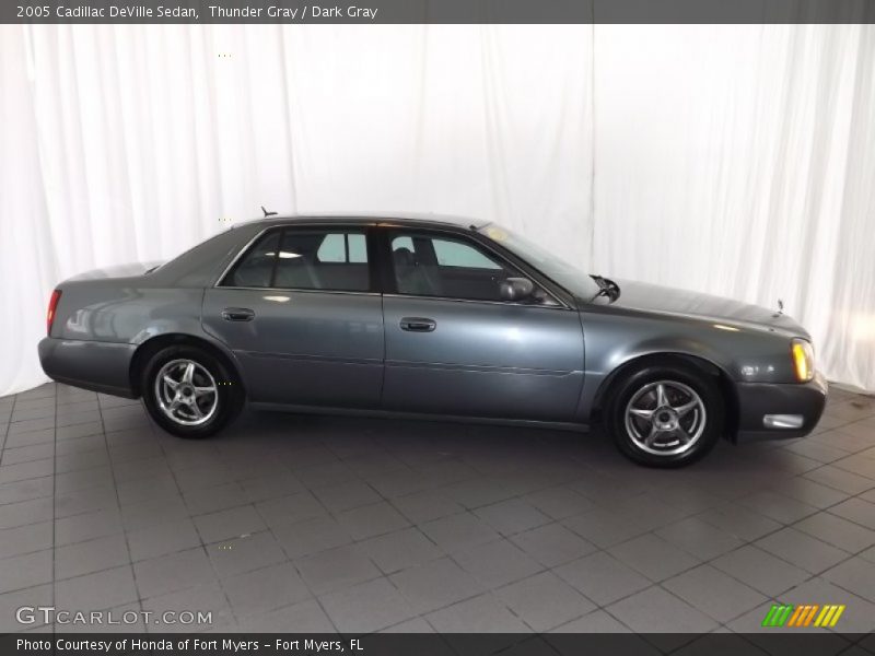Thunder Gray / Dark Gray 2005 Cadillac DeVille Sedan