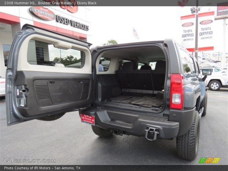 Boulder Gray Metallic / Ebony Black 2008 Hummer H3