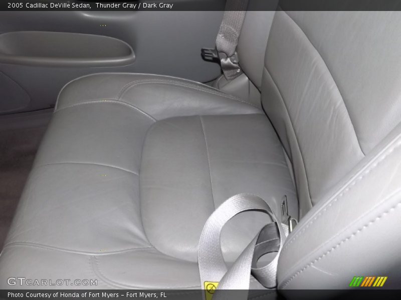 Thunder Gray / Dark Gray 2005 Cadillac DeVille Sedan