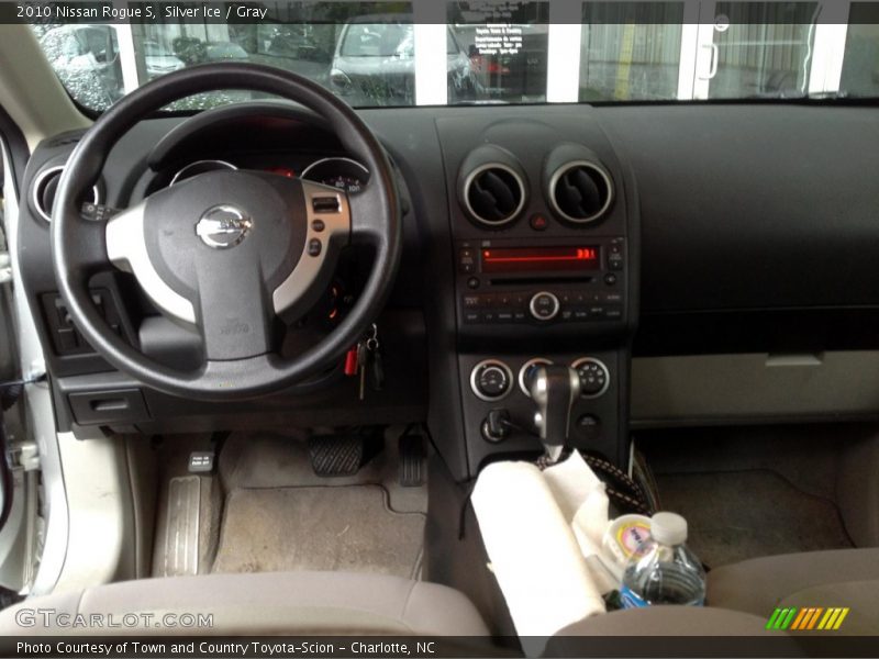 Silver Ice / Gray 2010 Nissan Rogue S