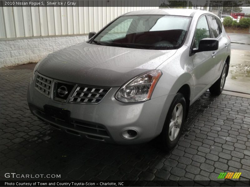Silver Ice / Gray 2010 Nissan Rogue S