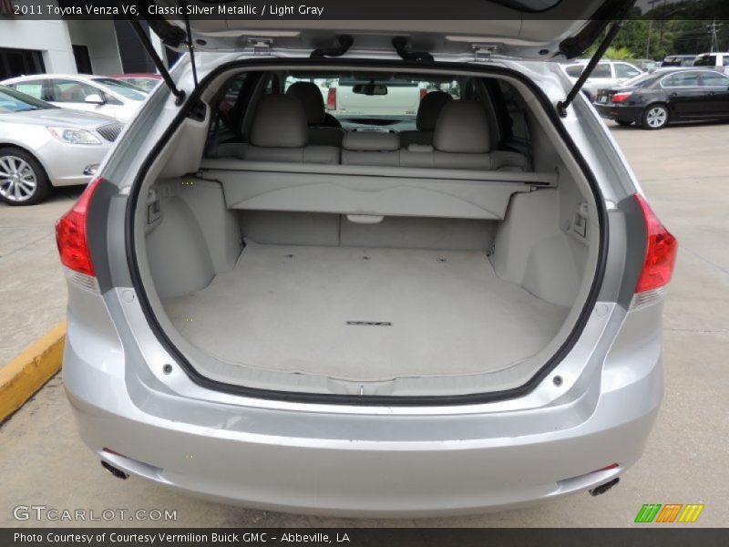 Classic Silver Metallic / Light Gray 2011 Toyota Venza V6