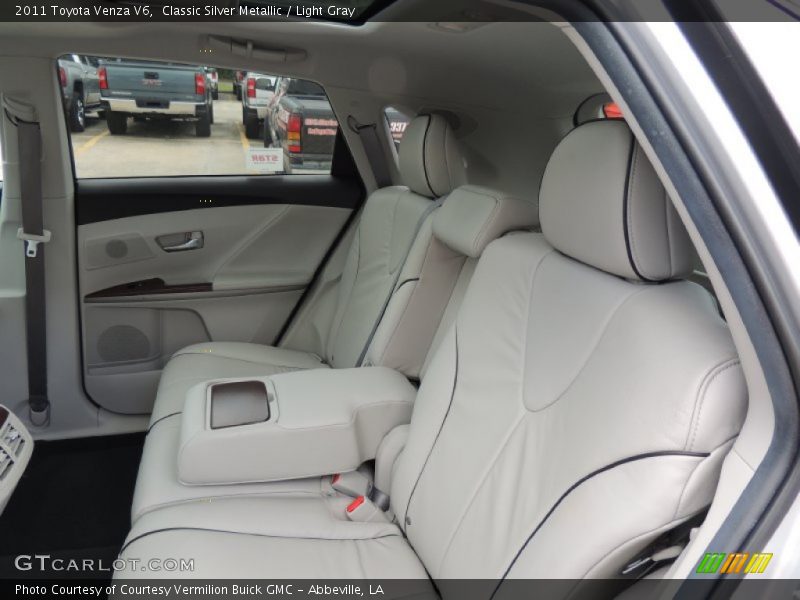Classic Silver Metallic / Light Gray 2011 Toyota Venza V6