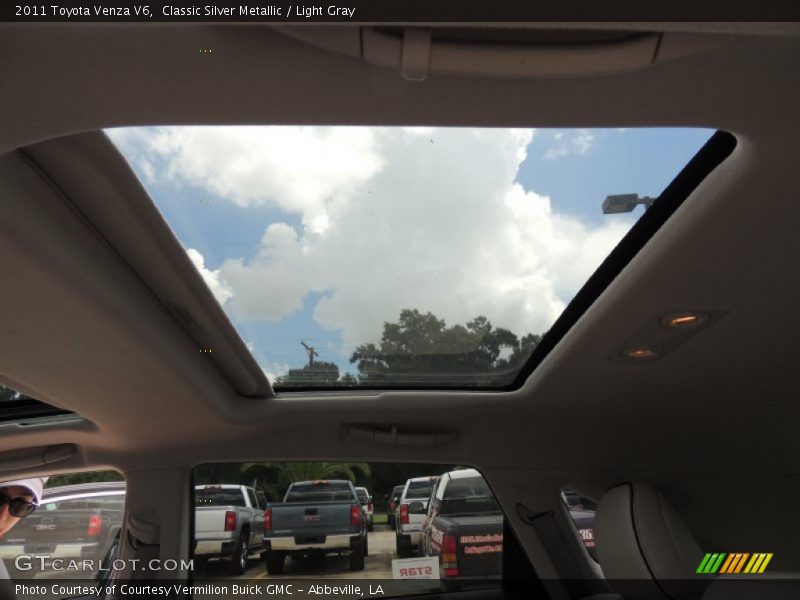 Classic Silver Metallic / Light Gray 2011 Toyota Venza V6