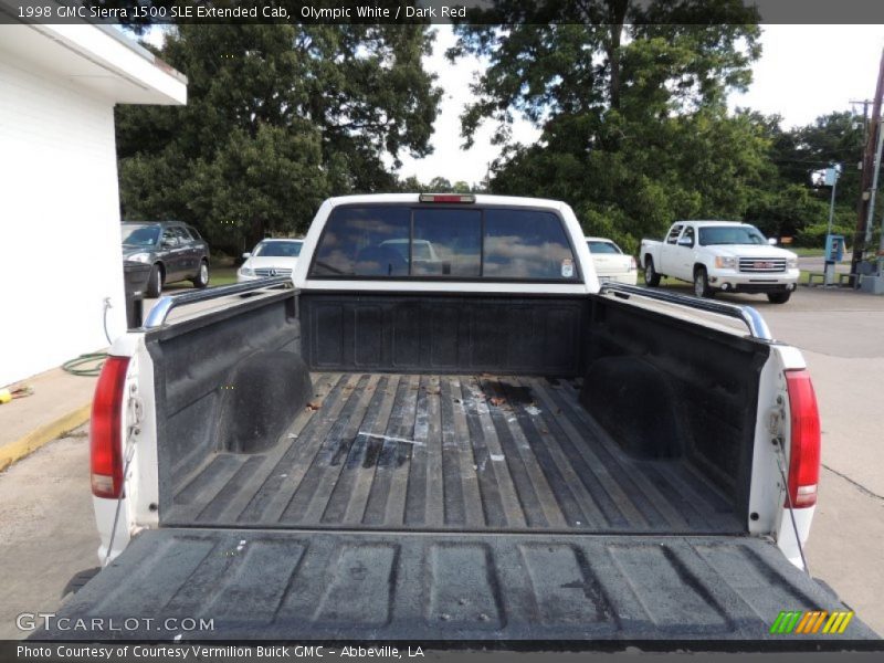 Olympic White / Dark Red 1998 GMC Sierra 1500 SLE Extended Cab