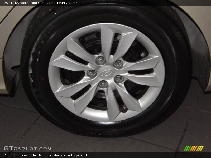 Camel Pearl / Camel 2011 Hyundai Sonata GLS