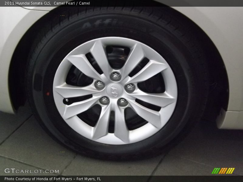 Camel Pearl / Camel 2011 Hyundai Sonata GLS