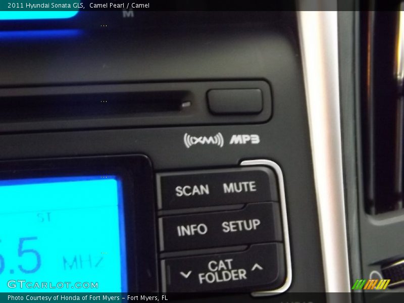 Camel Pearl / Camel 2011 Hyundai Sonata GLS