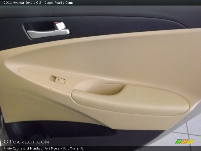 Camel Pearl / Camel 2011 Hyundai Sonata GLS