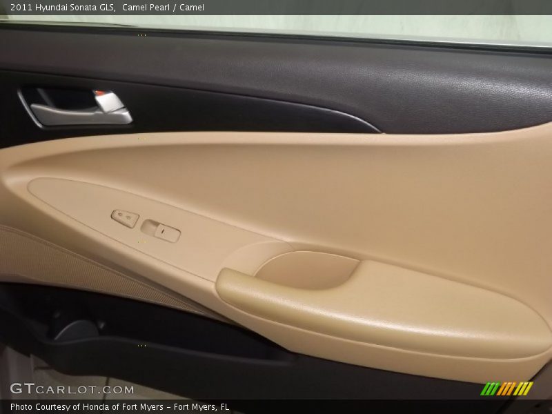 Camel Pearl / Camel 2011 Hyundai Sonata GLS