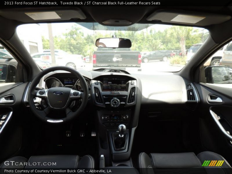Tuxedo Black / ST Charcoal Black Full-Leather Recaro Seats 2013 Ford Focus ST Hatchback