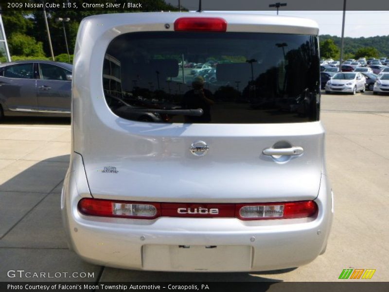 Chrome Silver / Black 2009 Nissan Cube 1.8 S