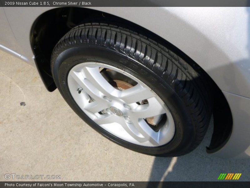 Chrome Silver / Black 2009 Nissan Cube 1.8 S