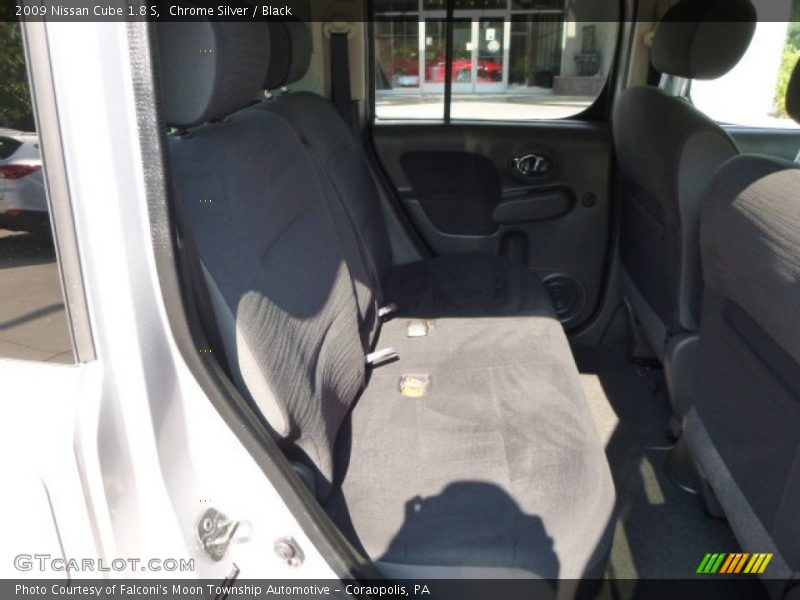 Chrome Silver / Black 2009 Nissan Cube 1.8 S