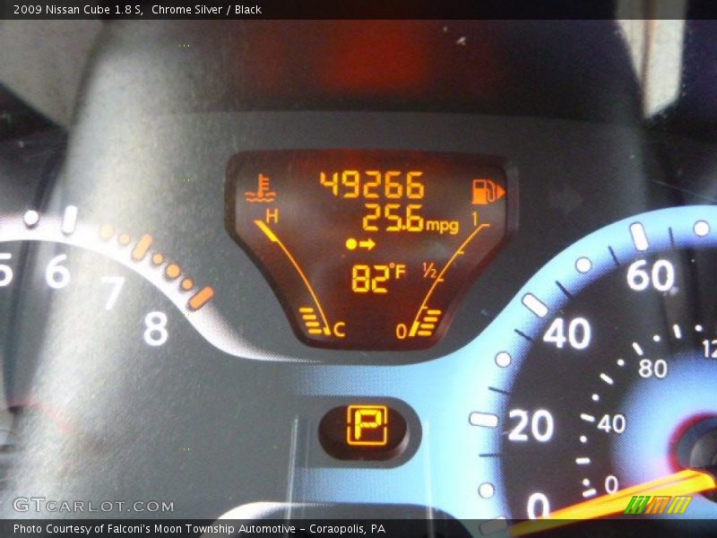 Chrome Silver / Black 2009 Nissan Cube 1.8 S