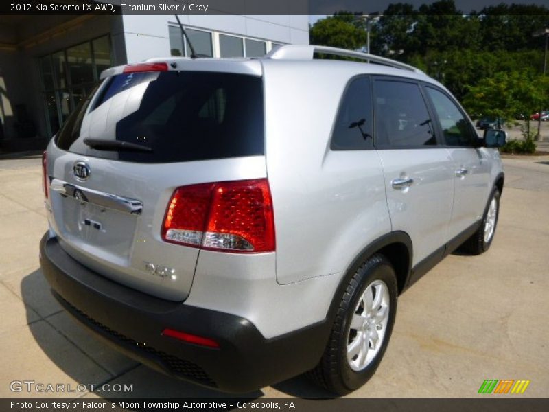 Titanium Silver / Gray 2012 Kia Sorento LX AWD