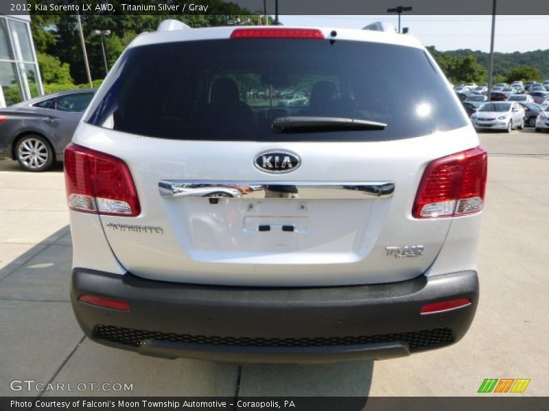 Titanium Silver / Gray 2012 Kia Sorento LX AWD