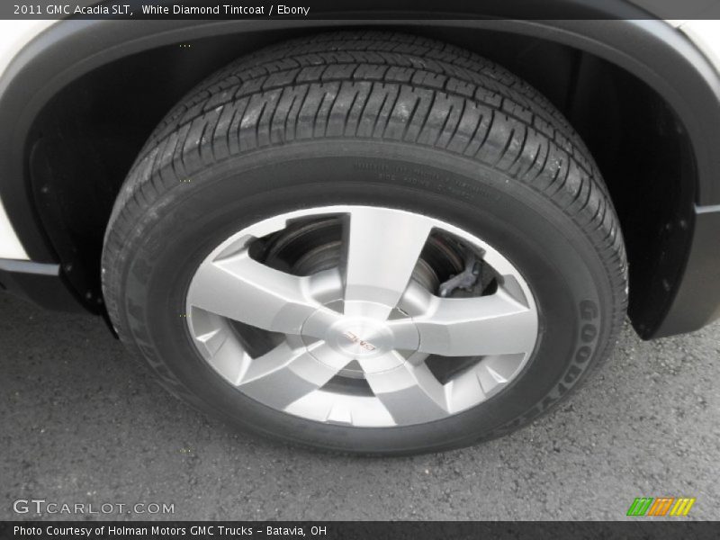 White Diamond Tintcoat / Ebony 2011 GMC Acadia SLT