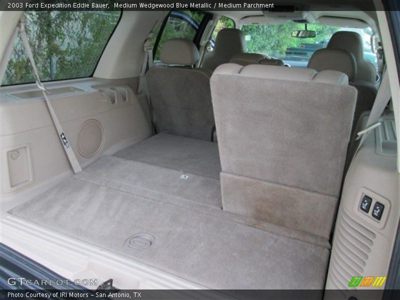  2003 Expedition Eddie Bauer Trunk