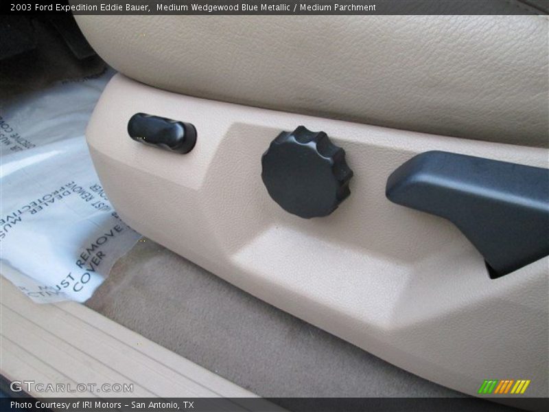Controls of 2003 Expedition Eddie Bauer