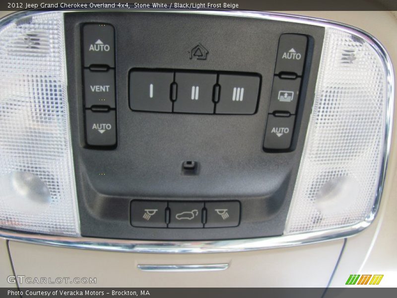 Stone White / Black/Light Frost Beige 2012 Jeep Grand Cherokee Overland 4x4
