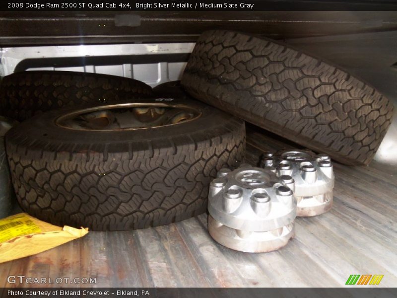 Bright Silver Metallic / Medium Slate Gray 2008 Dodge Ram 2500 ST Quad Cab 4x4