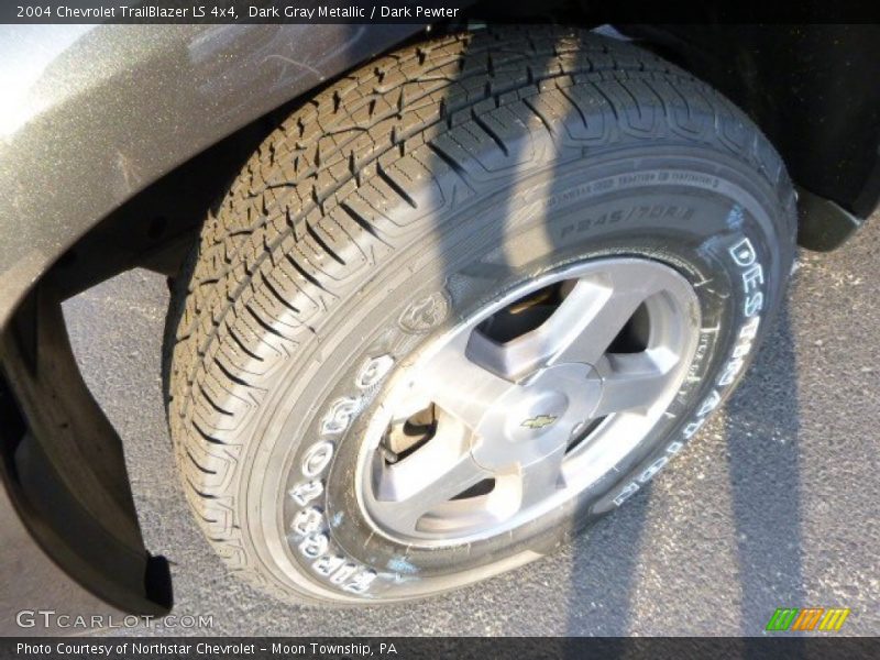 Dark Gray Metallic / Dark Pewter 2004 Chevrolet TrailBlazer LS 4x4