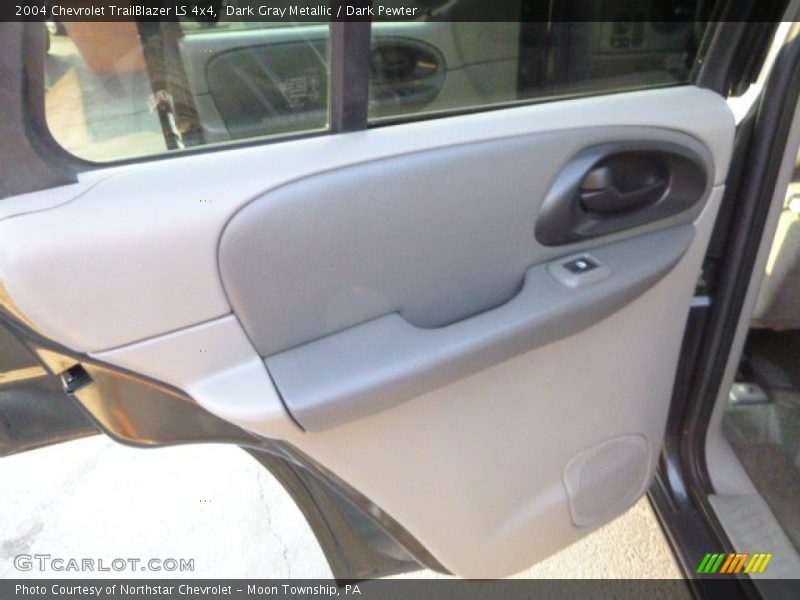 Dark Gray Metallic / Dark Pewter 2004 Chevrolet TrailBlazer LS 4x4