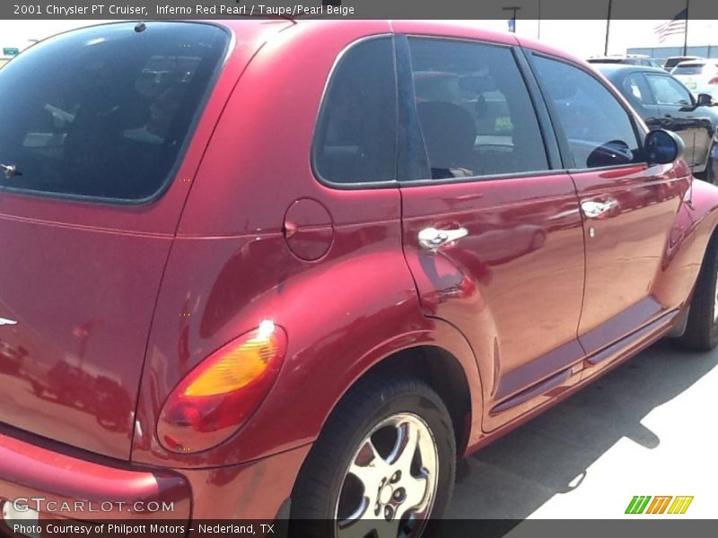 Inferno Red Pearl / Taupe/Pearl Beige 2001 Chrysler PT Cruiser