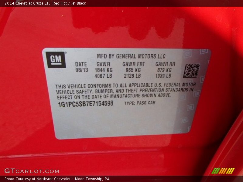 Red Hot / Jet Black 2014 Chevrolet Cruze LT