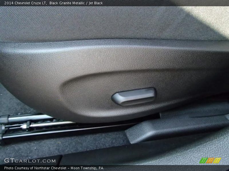 Black Granite Metallic / Jet Black 2014 Chevrolet Cruze LT