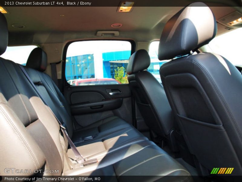 Black / Ebony 2013 Chevrolet Suburban LT 4x4