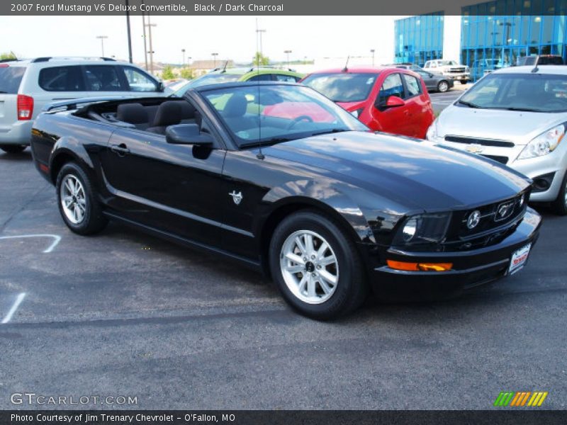 Black / Dark Charcoal 2007 Ford Mustang V6 Deluxe Convertible