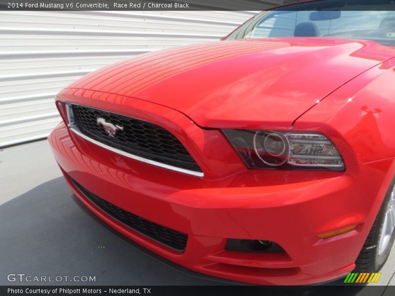 Race Red / Charcoal Black 2014 Ford Mustang V6 Convertible