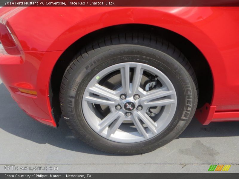  2014 Mustang V6 Convertible Wheel