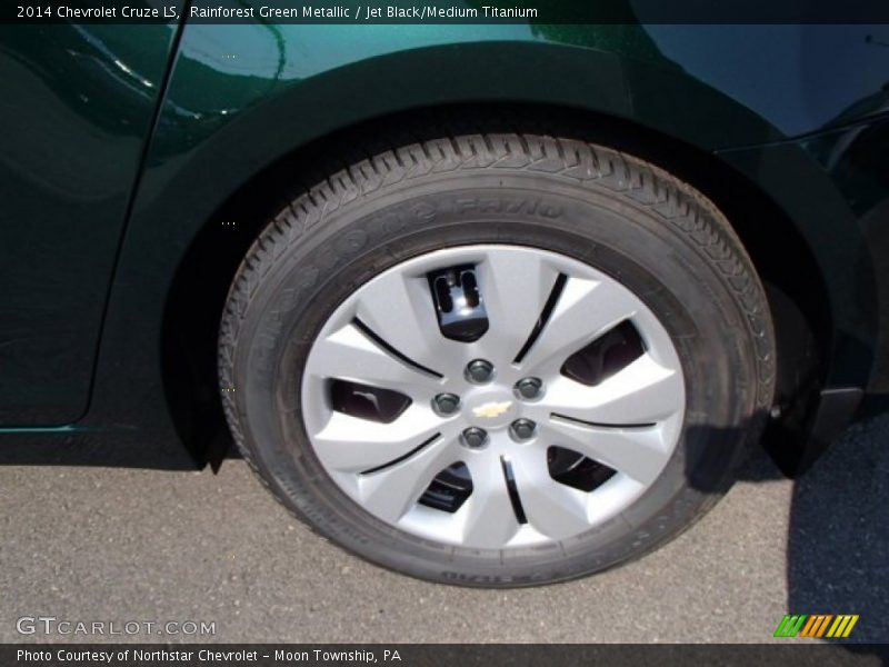 Rainforest Green Metallic / Jet Black/Medium Titanium 2014 Chevrolet Cruze LS