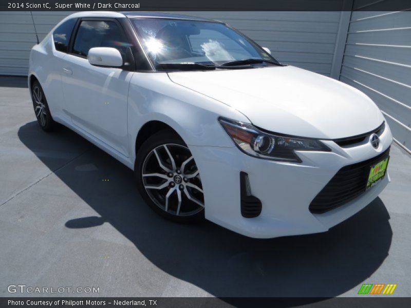 Super White / Dark Charcoal 2014 Scion tC