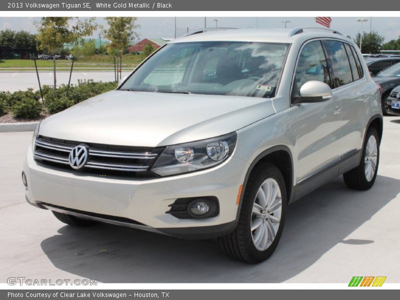 White Gold Metallic / Black 2013 Volkswagen Tiguan SE