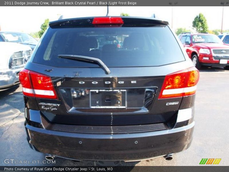 Brilliant Black Crystal Pearl / Black/Light Frost Beige 2011 Dodge Journey Crew