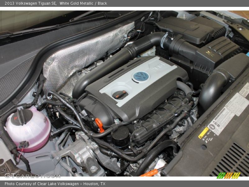 White Gold Metallic / Black 2013 Volkswagen Tiguan SE